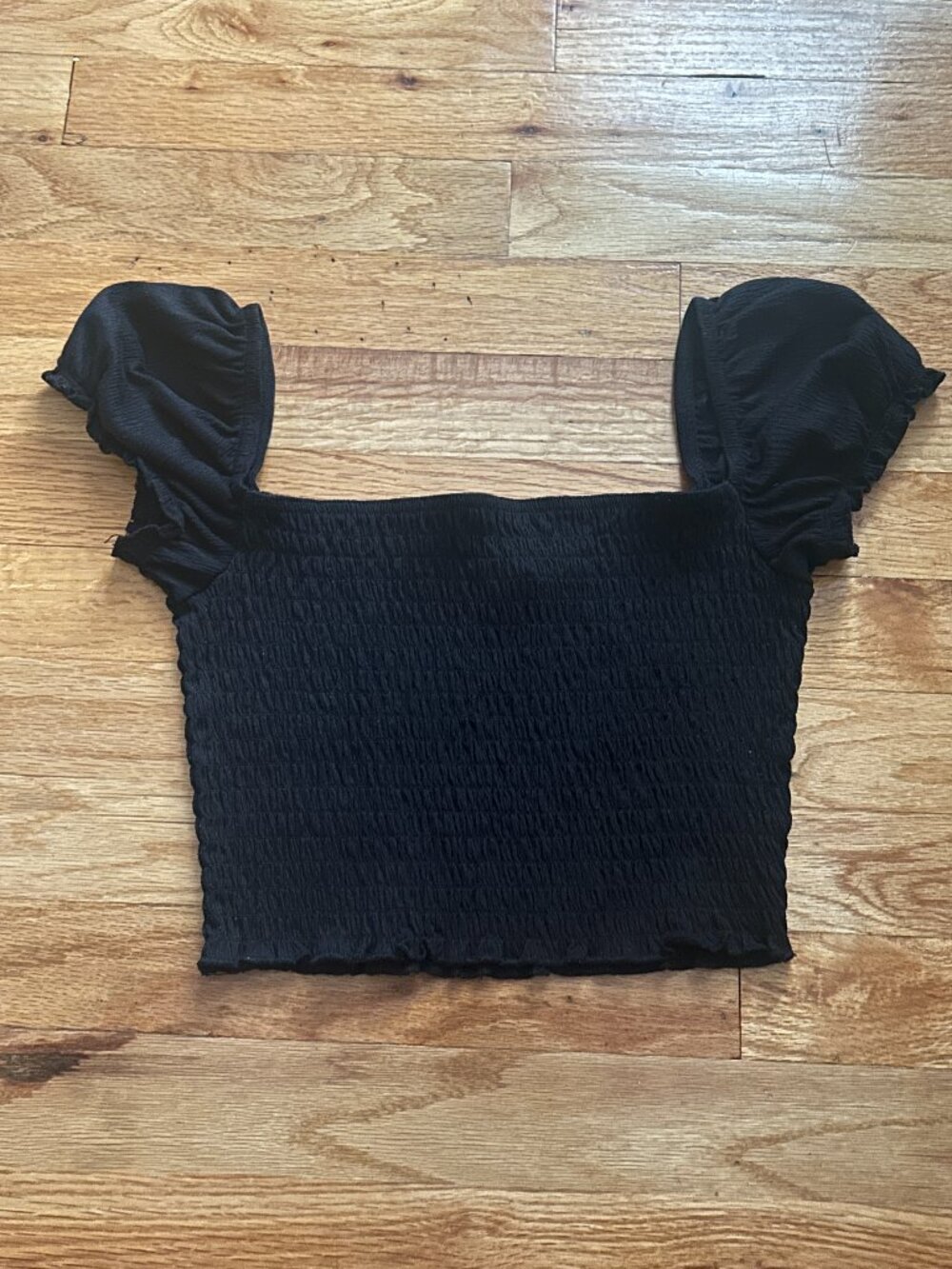 H&M Divided Black Smocked Crop Top Women's Small Fall Cottagecore Cute Minimal